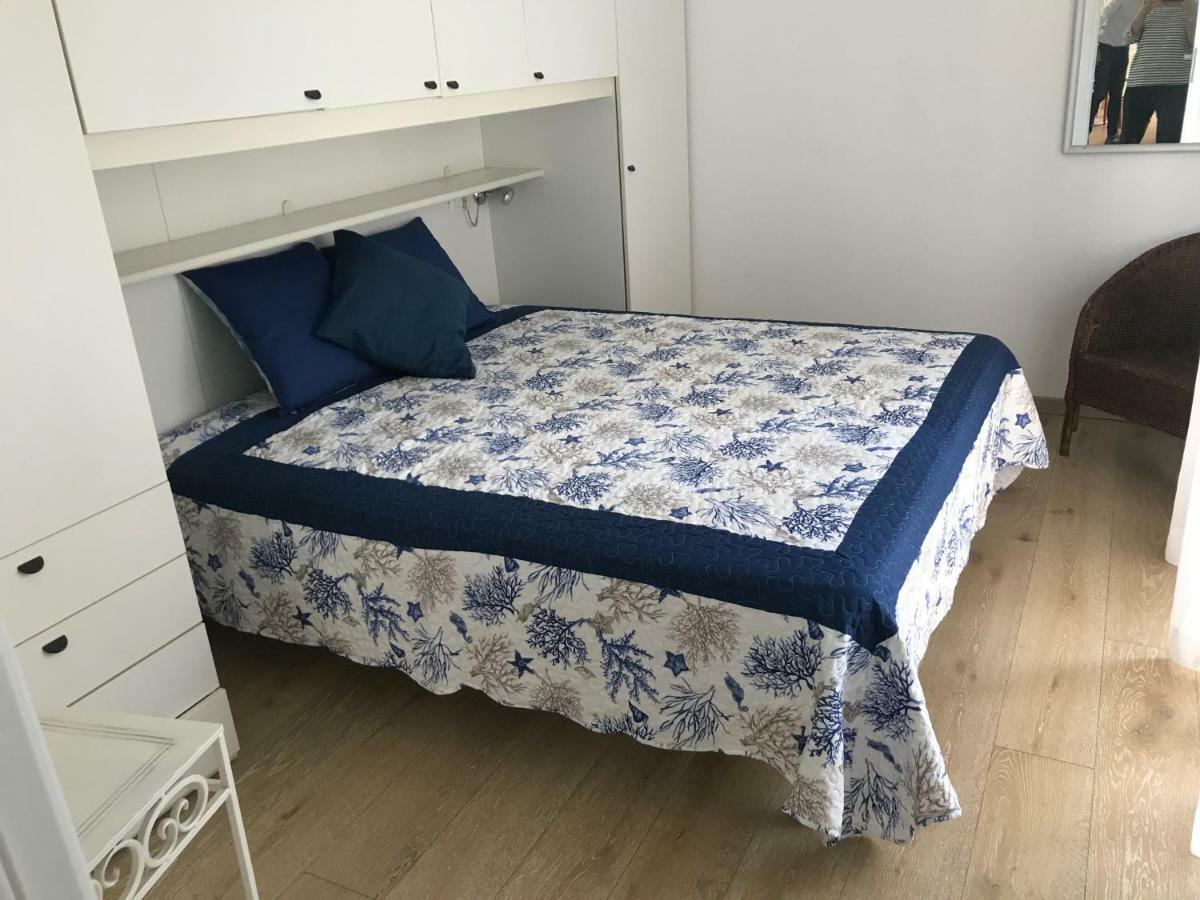 Casa Celeste Apartment Виареджо Екстериор снимка